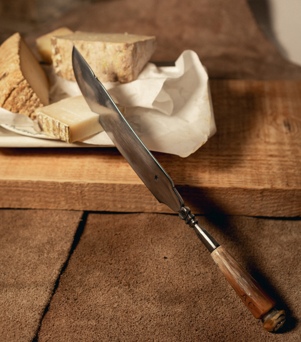 COW HORN HANDLE CHEESE KNIFE